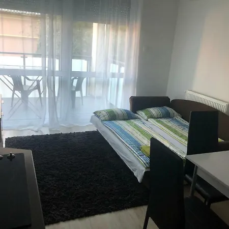 Belle Casa 24 Apartment *